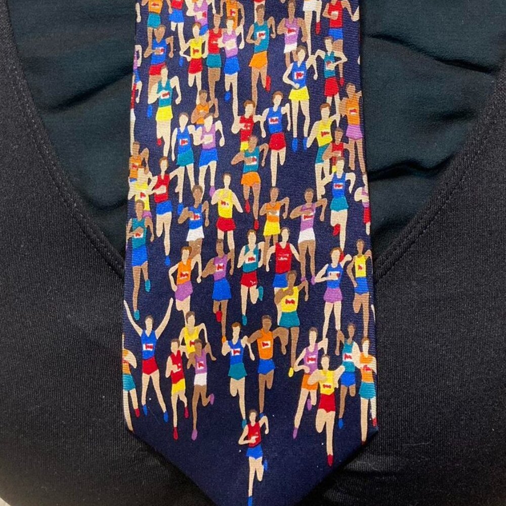 "Marathon" runners Alynn Neckwear Silk Tie navy multicolored